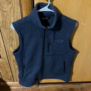 north face sweater vest